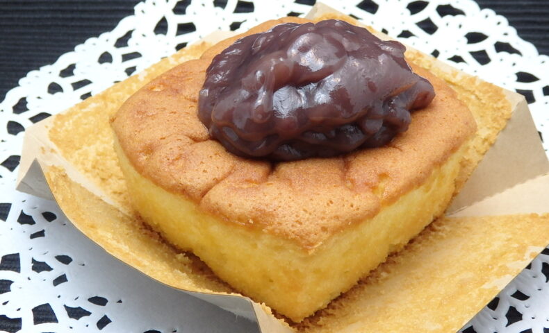 ラコリーナ近江八幡の八幡カステラ