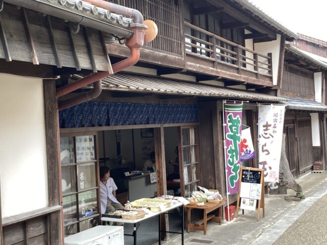 三重県亀山市関宿の前田屋製菓