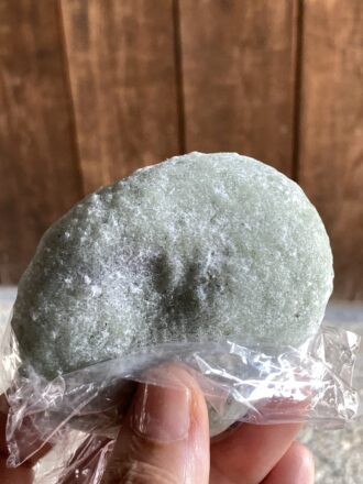 三重県亀山市関宿の前田屋製菓の草餅