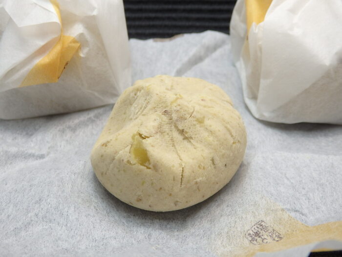 緑屋老舗(みどりやろうほ)の栗金飩と栗ようかん