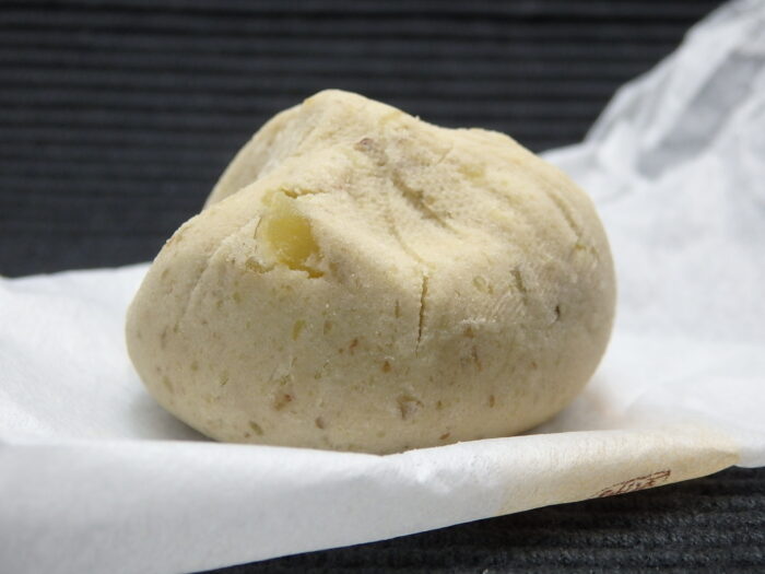 緑屋老舗(みどりやろうほ)の栗金飩と栗ようかん