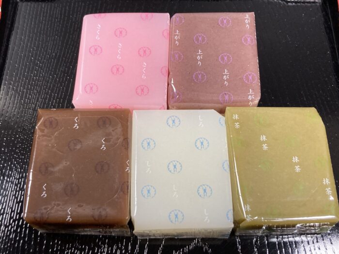 青柳総本家の青柳ういろう ひとくちのお味