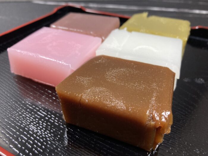 青柳総本家の青柳ういろう ひとくちのお味