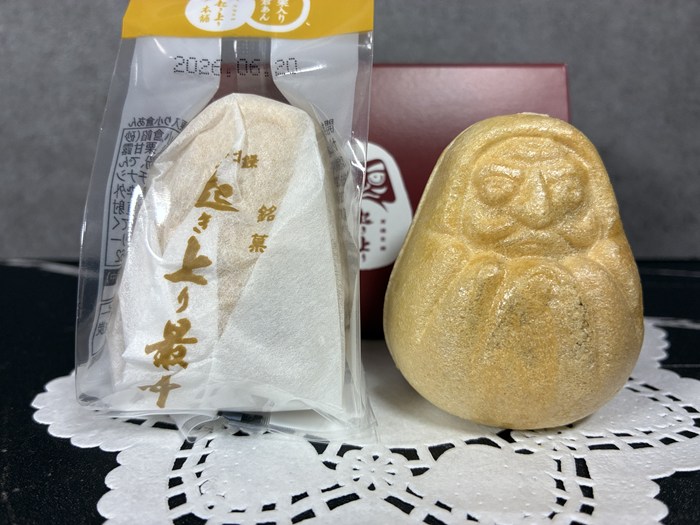 【大垣】栄光堂 トレーラーショップ「チョコル」で購入した「起き上がり最中」と「ひとりじめスイーツ」のお味レポート