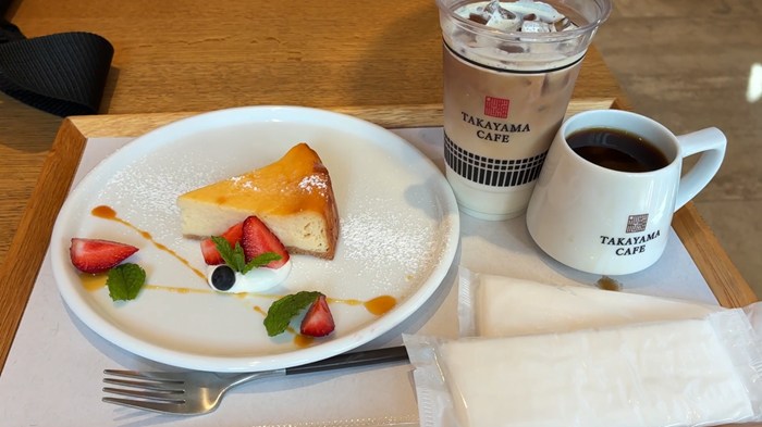 高山観光の休憩に最適！「高山カフェ（TAKAYAMA CAFE）」の絶品チーズケーキで至福のひとときを