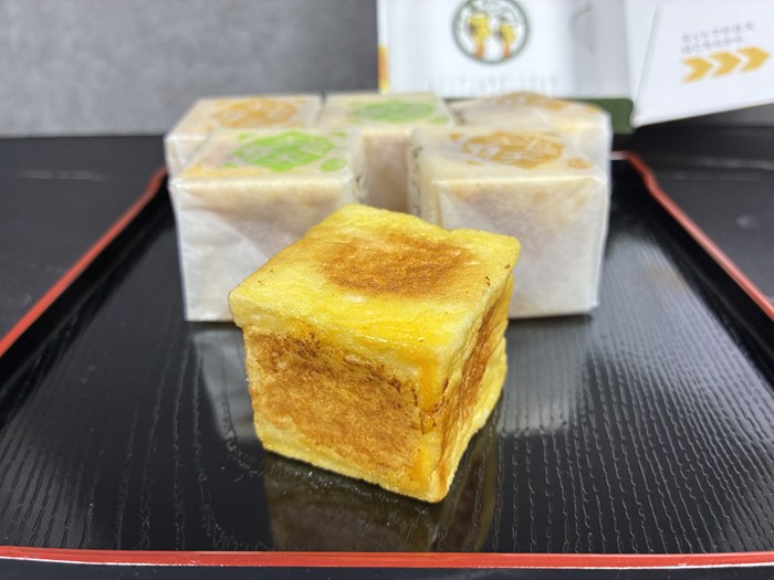 高山の朝市で出会う感動の味。焼きたて「おわら玉天」を実食レポート！