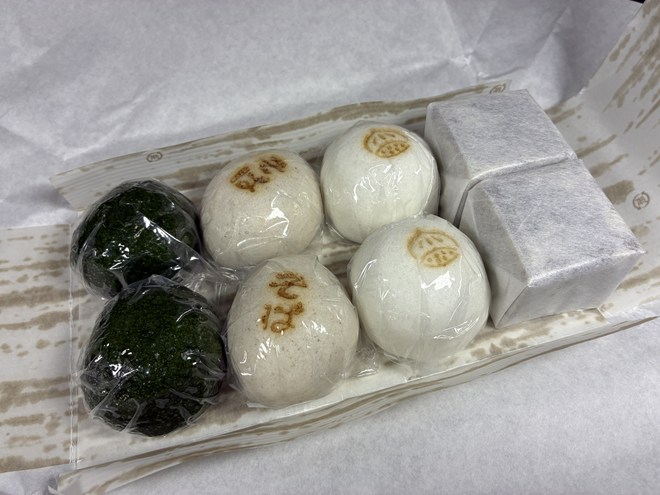 【高山土産】明治34年創業の老舗「和菓子司 稲豊園」で草まんじゅうと焼きんつばを購入！