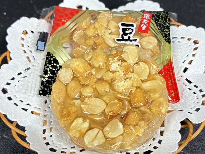 打保屋のまめ板